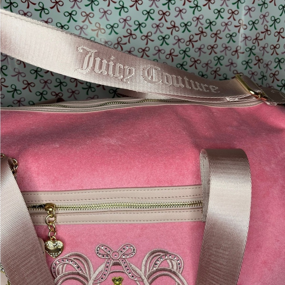 Viral Juicy Couture Weekender - Picture 7 of 9